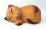 木彫り眠り猫（三毛）http://asianstyle-mao.com/