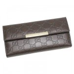 シンプルで上品なデザインだから使いやすい☆  GUCCI METAL BAR 112715 WALLET-CONTINENTAL